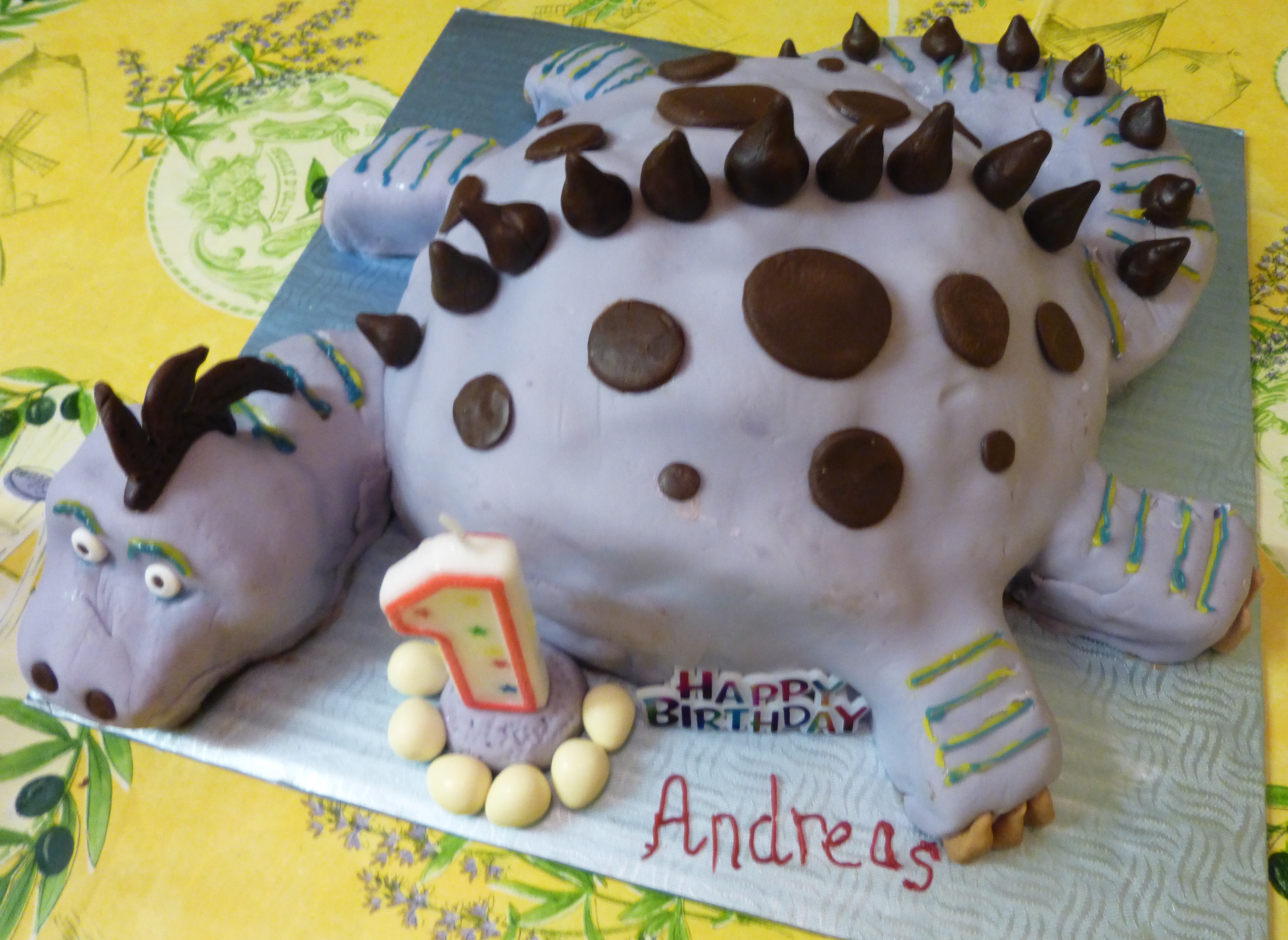 dinosaur birthday cake 1