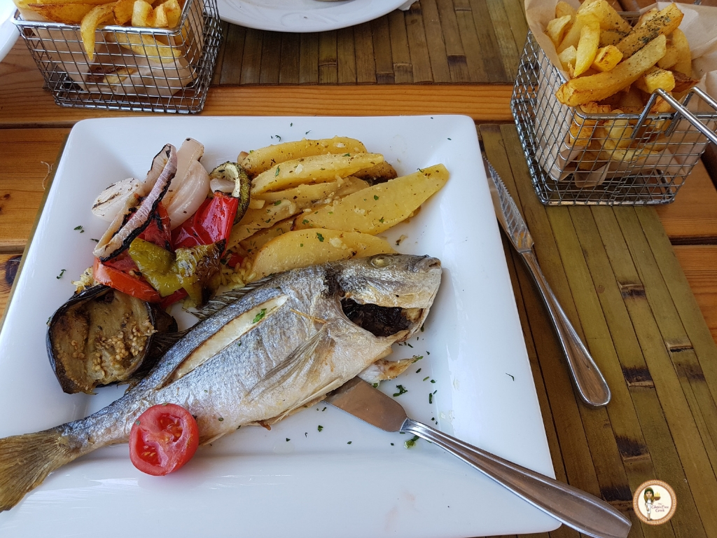 rhodes seafood