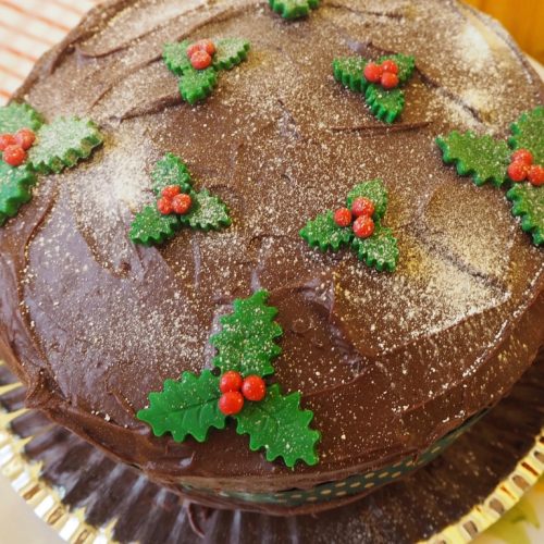 Chocolate christmas cake featuring Betty Crocker - The Gluten Free Greek